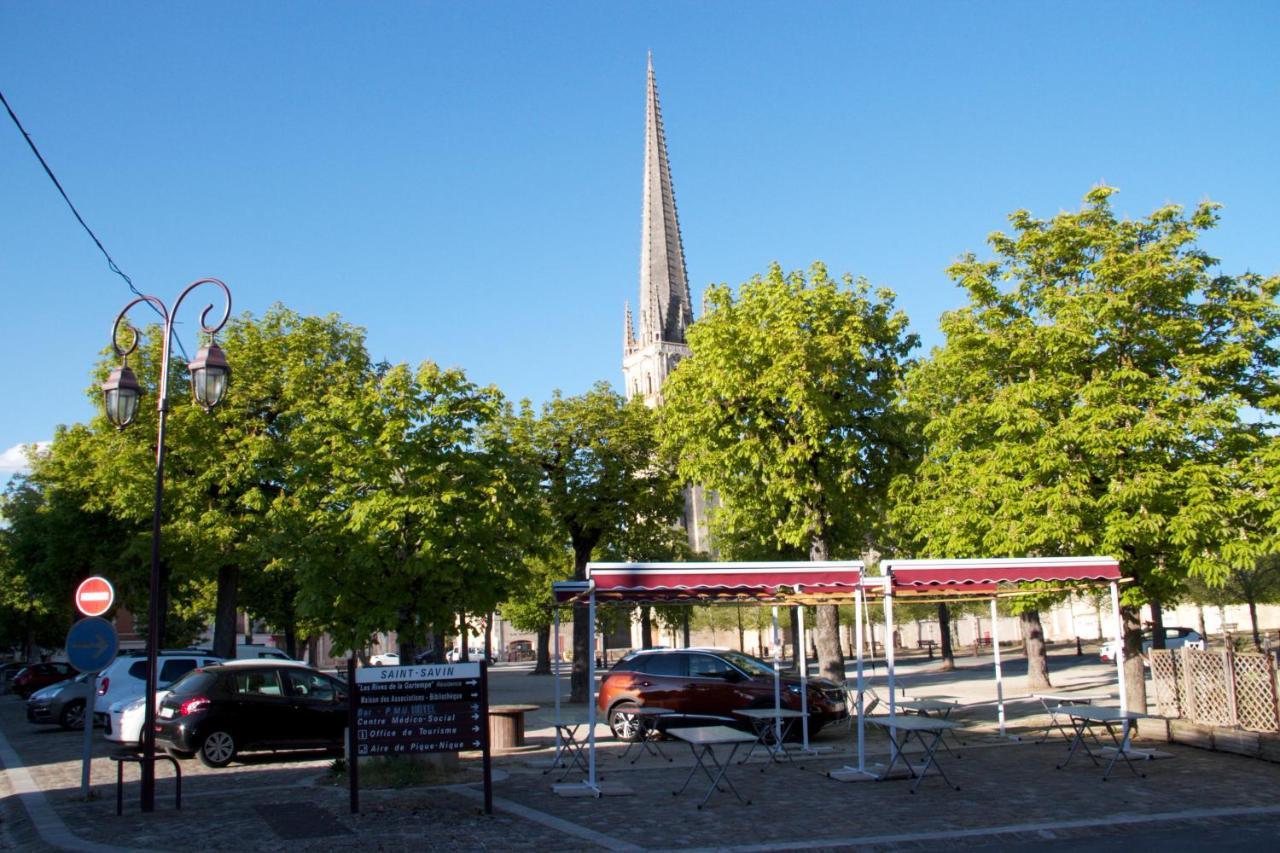 Suite Leon Edoux Saint-Savin  Kültér fotó